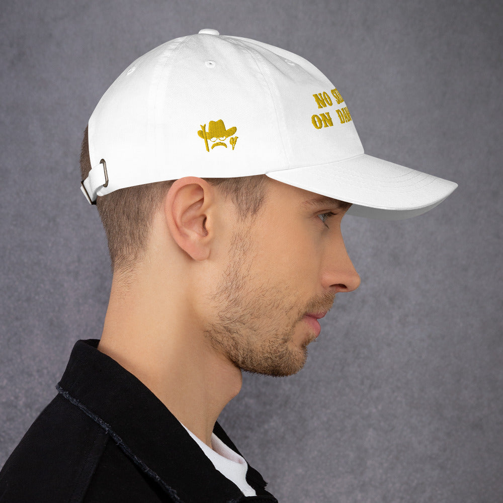 Dad hat No Skiboots on Dancefloor Gold (3 sides)