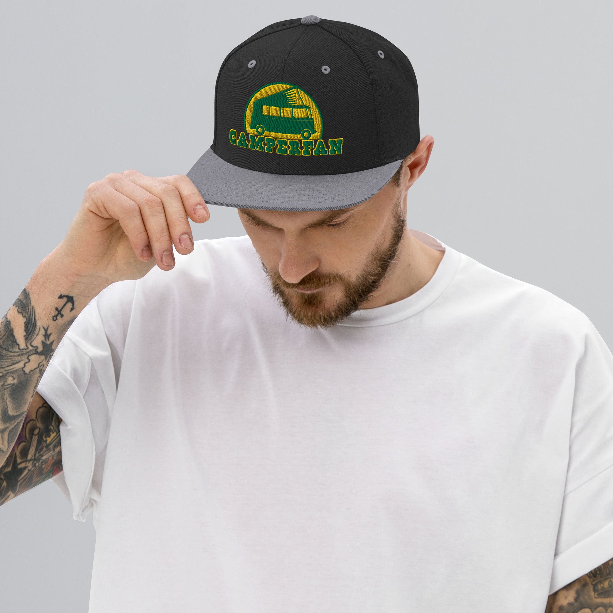 Two-Tone Snapback Wool Blend Cap Camperfan green/yellow