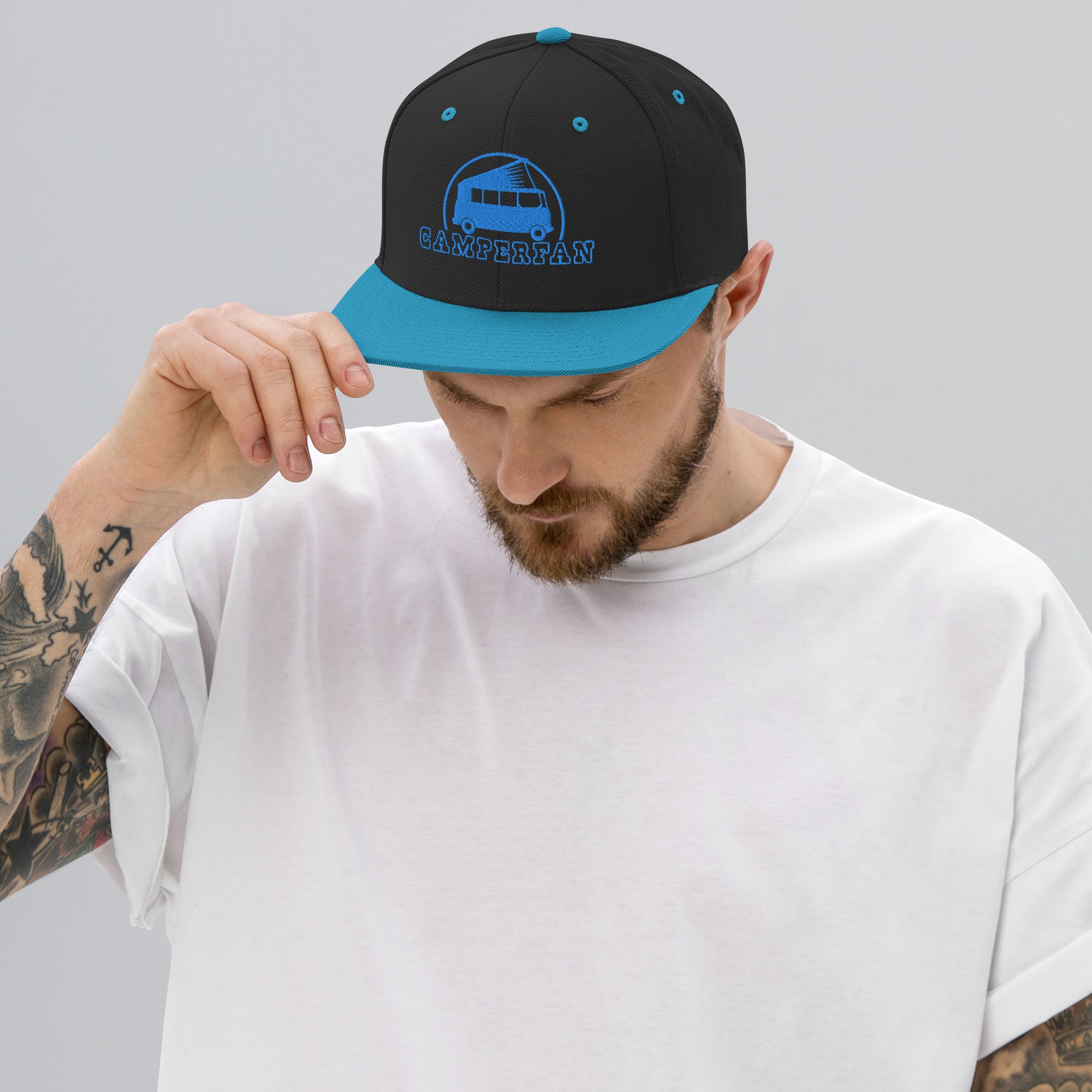 Two-Tone Snapback Wool Blend Cap Camperfan blue