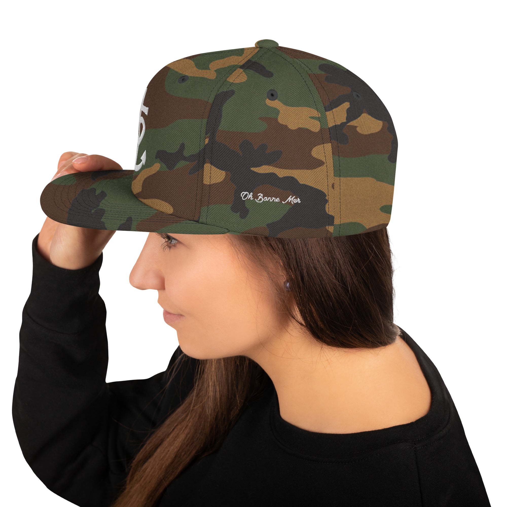 Casquette Snapback camouflage Croix de Camargue Oh Bonne Mer brodé blanc sur 3 côtés