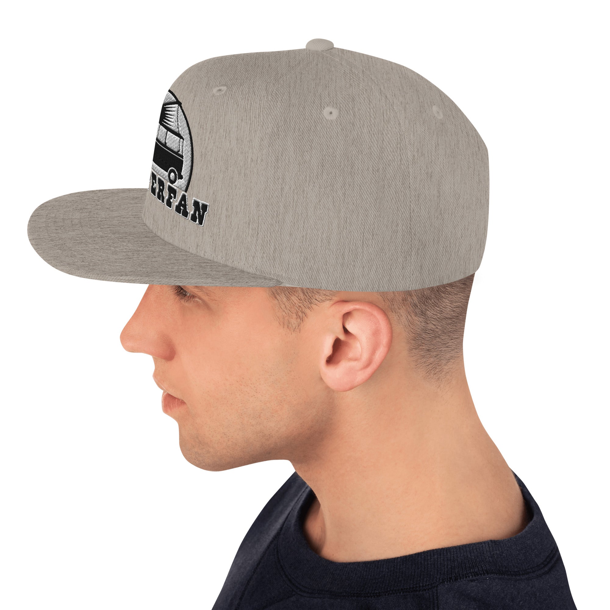 Two-Tone Snapback Wool Blend Cap Camperfan white/black