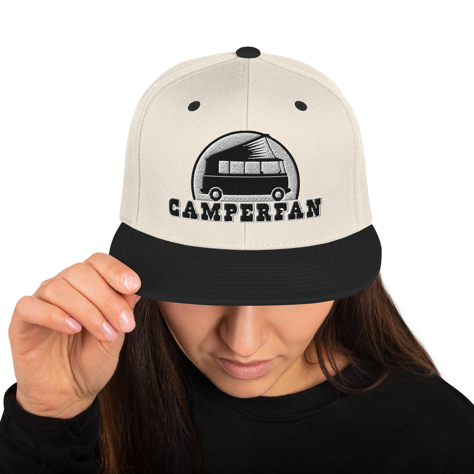 Two-Tone Snapback Wool Blend Cap Camperfan white/black