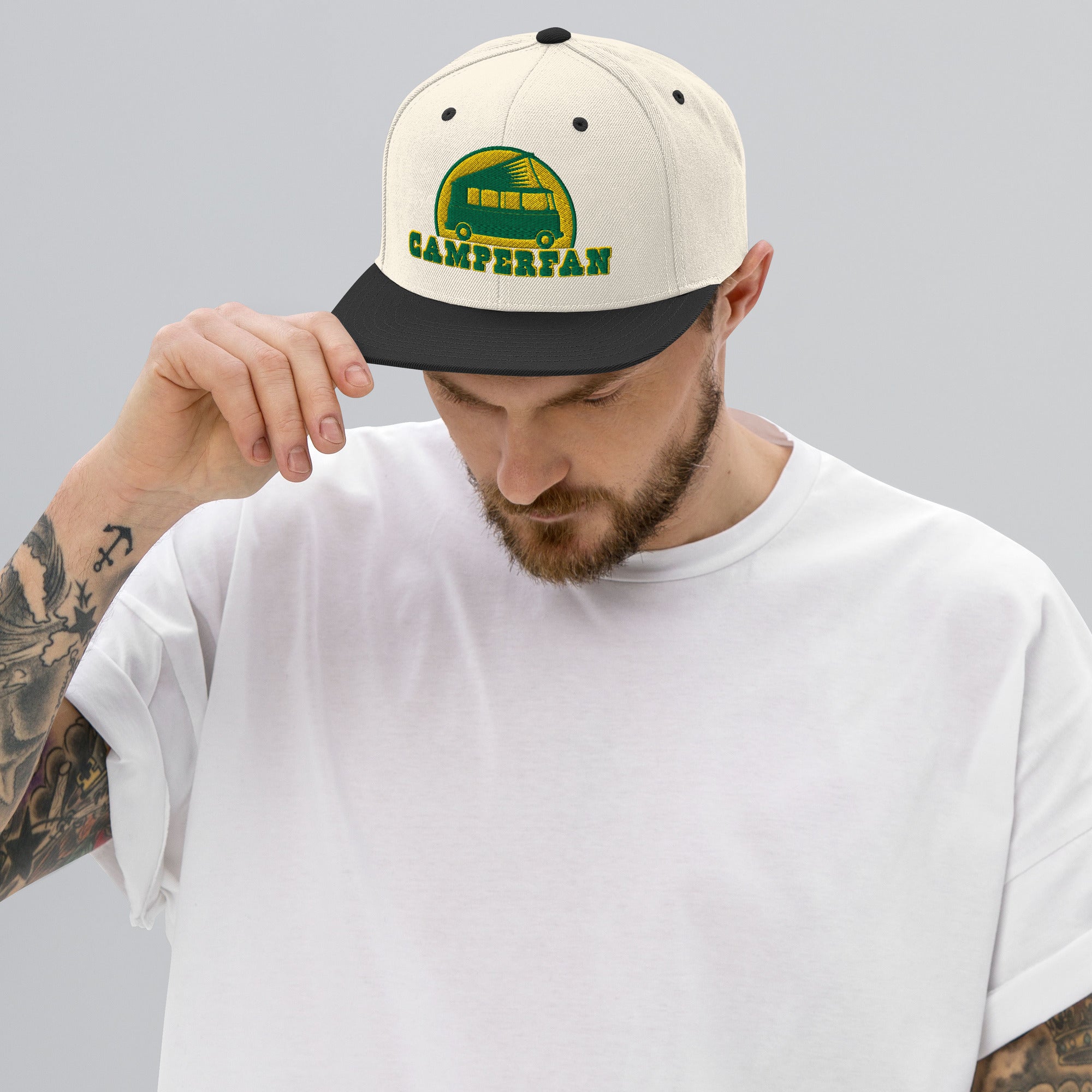 Two-Tone Snapback Wool Blend Cap Camperfan green/yellow