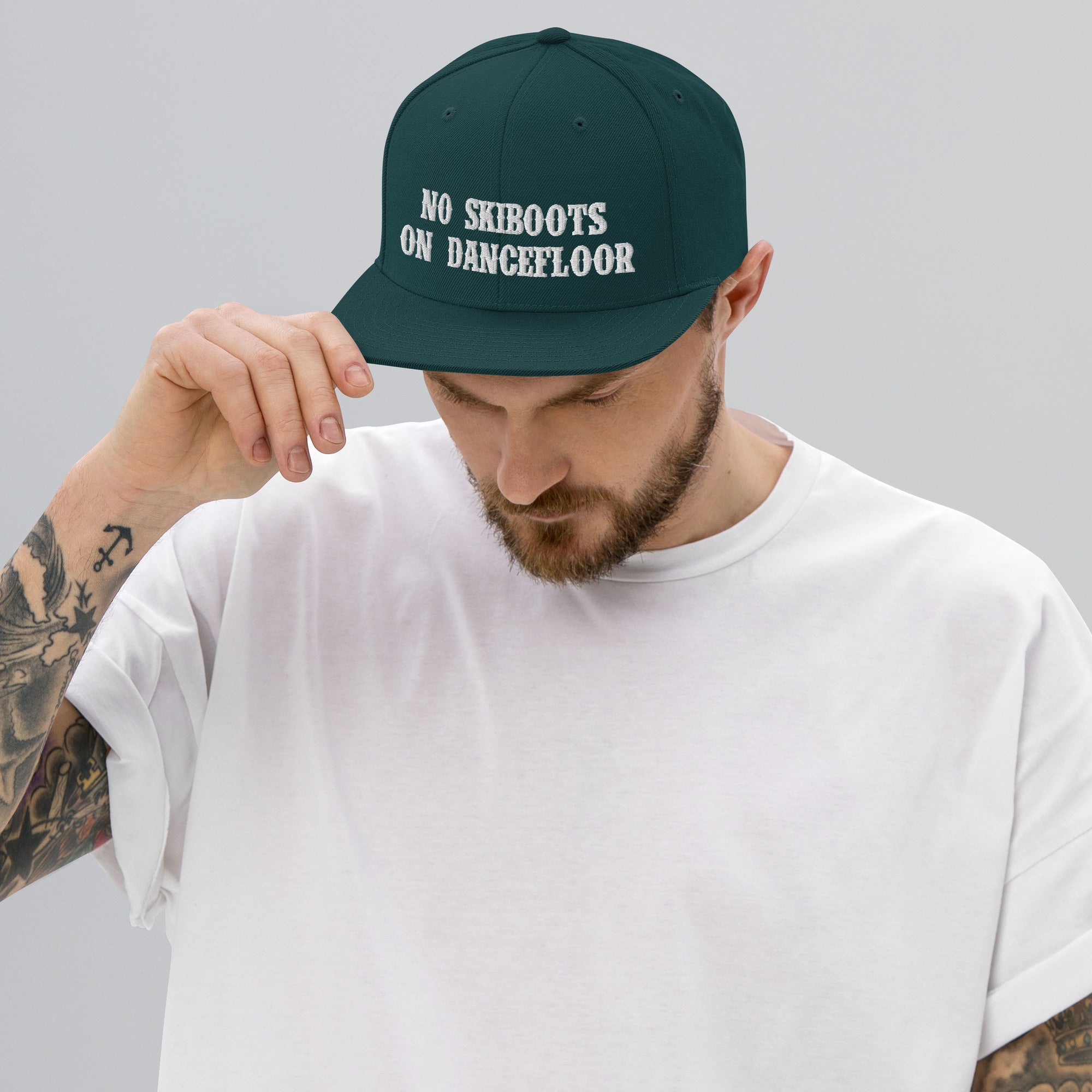 Snapback Wool Blend Cap No Skiboots on Dancefloor White