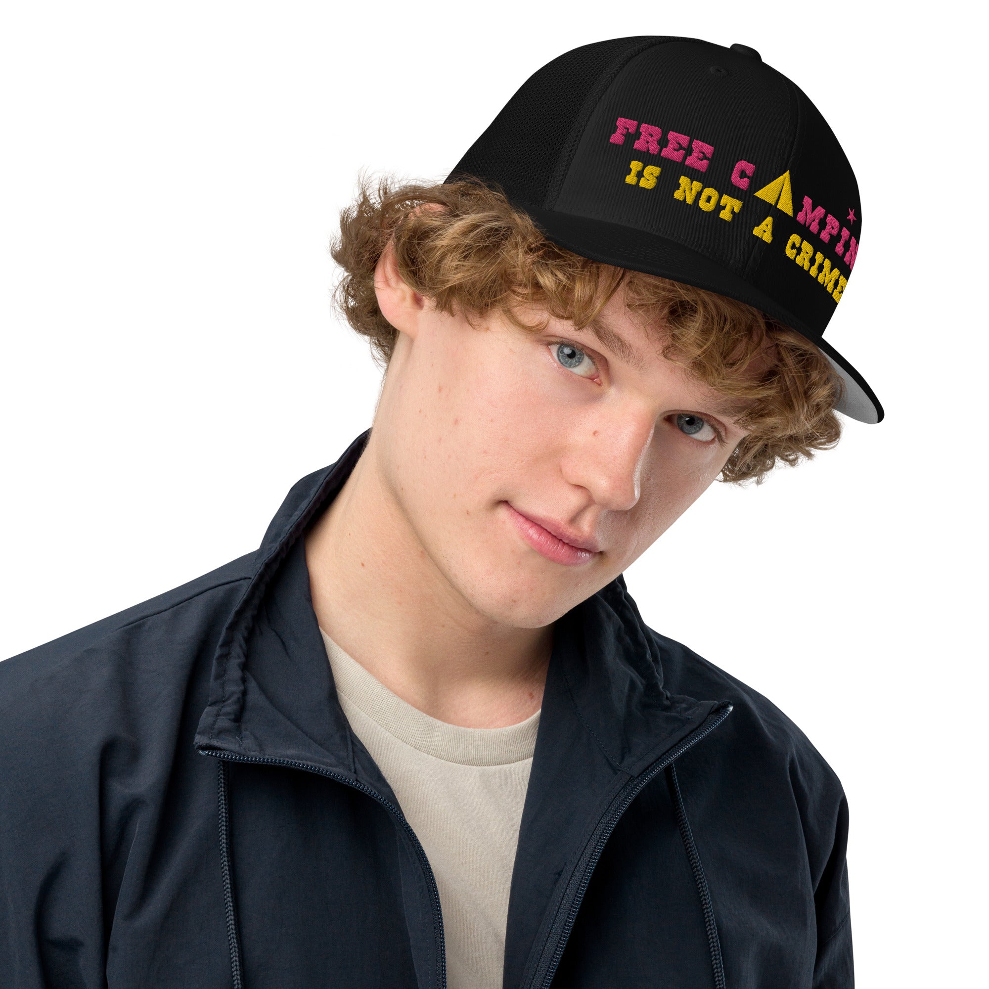 Casquette trucker renforcée Free camping is not a crime flamingo/yellow