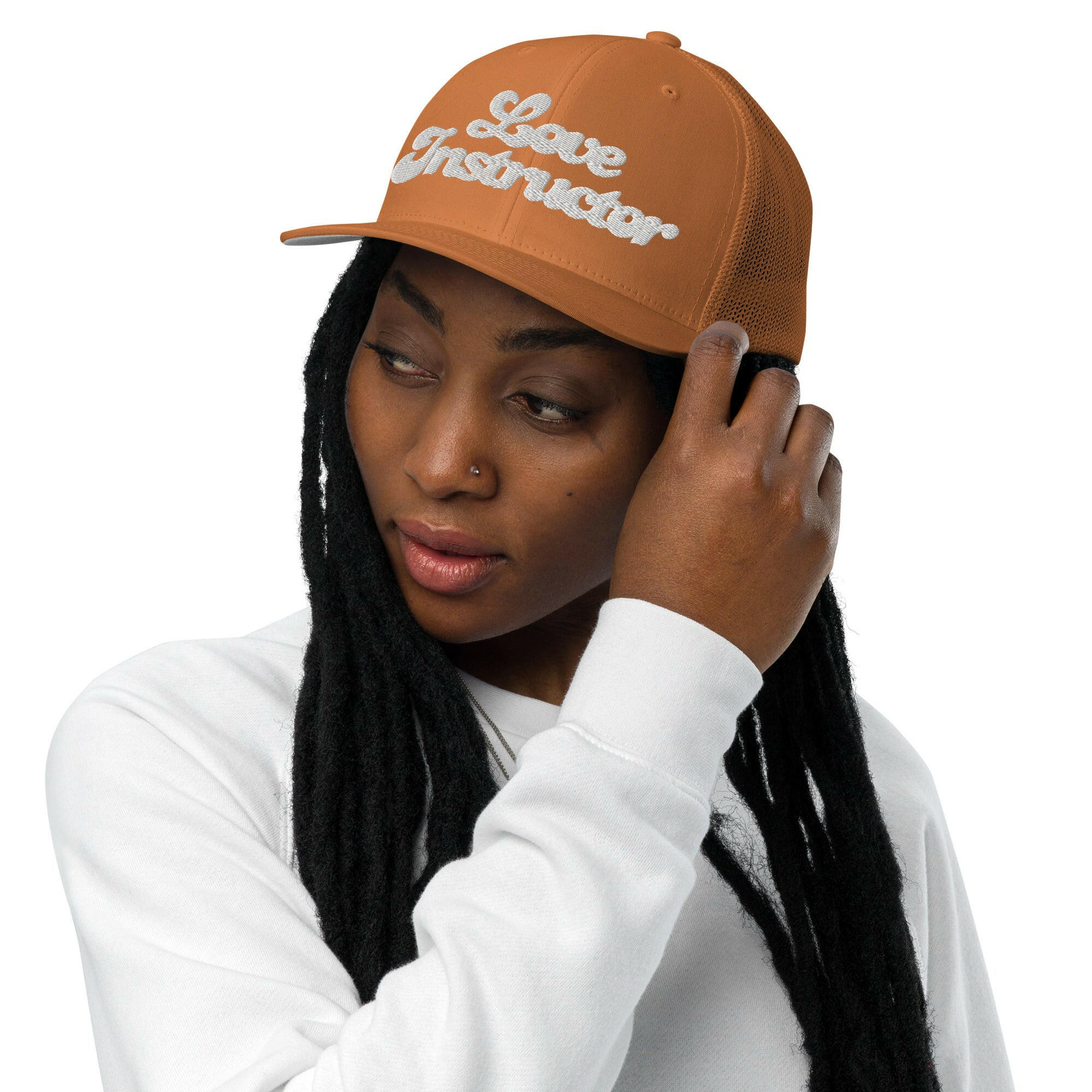 Closed-back trucker cap Love instructor White