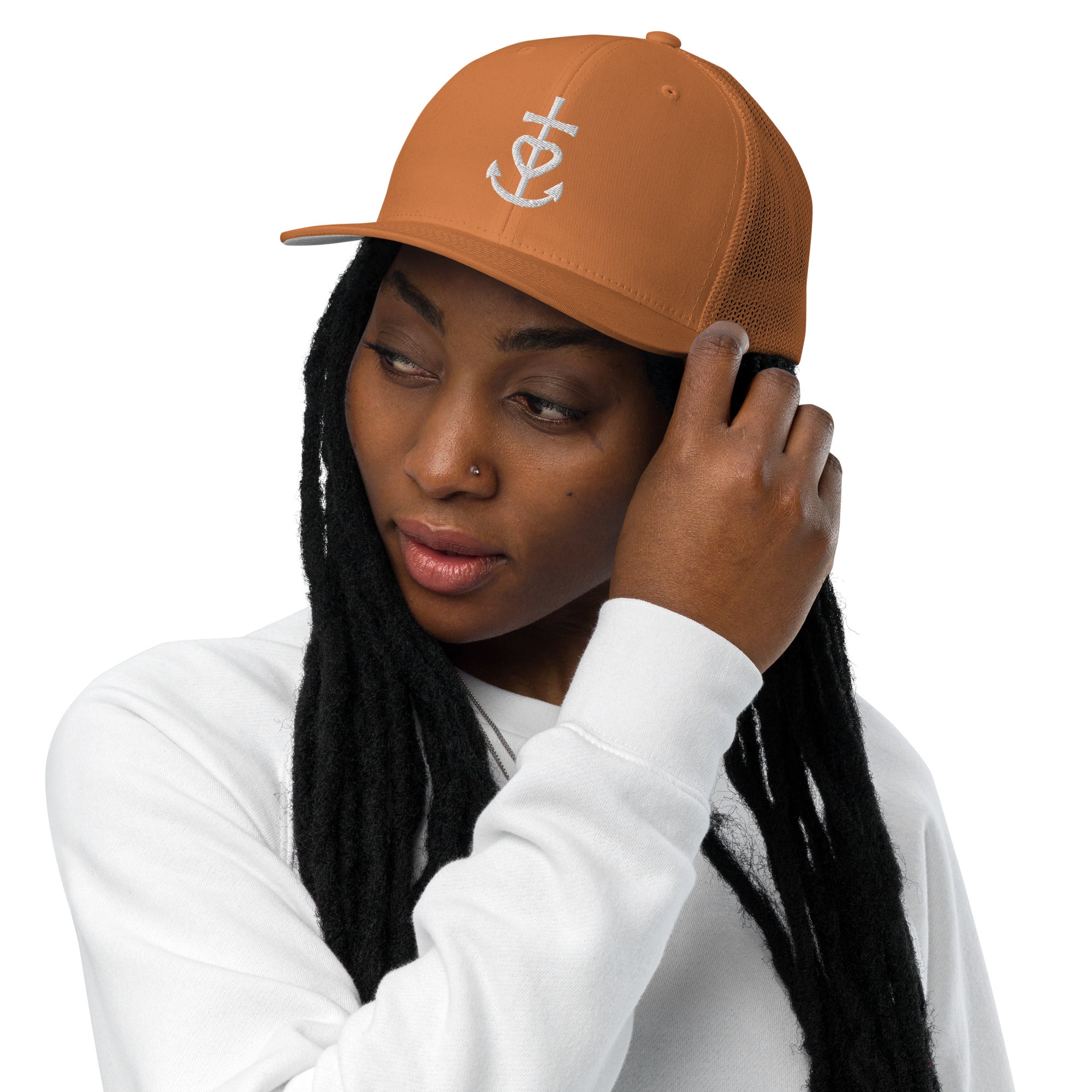 Closed-back trucker cap Croix de Camargue White