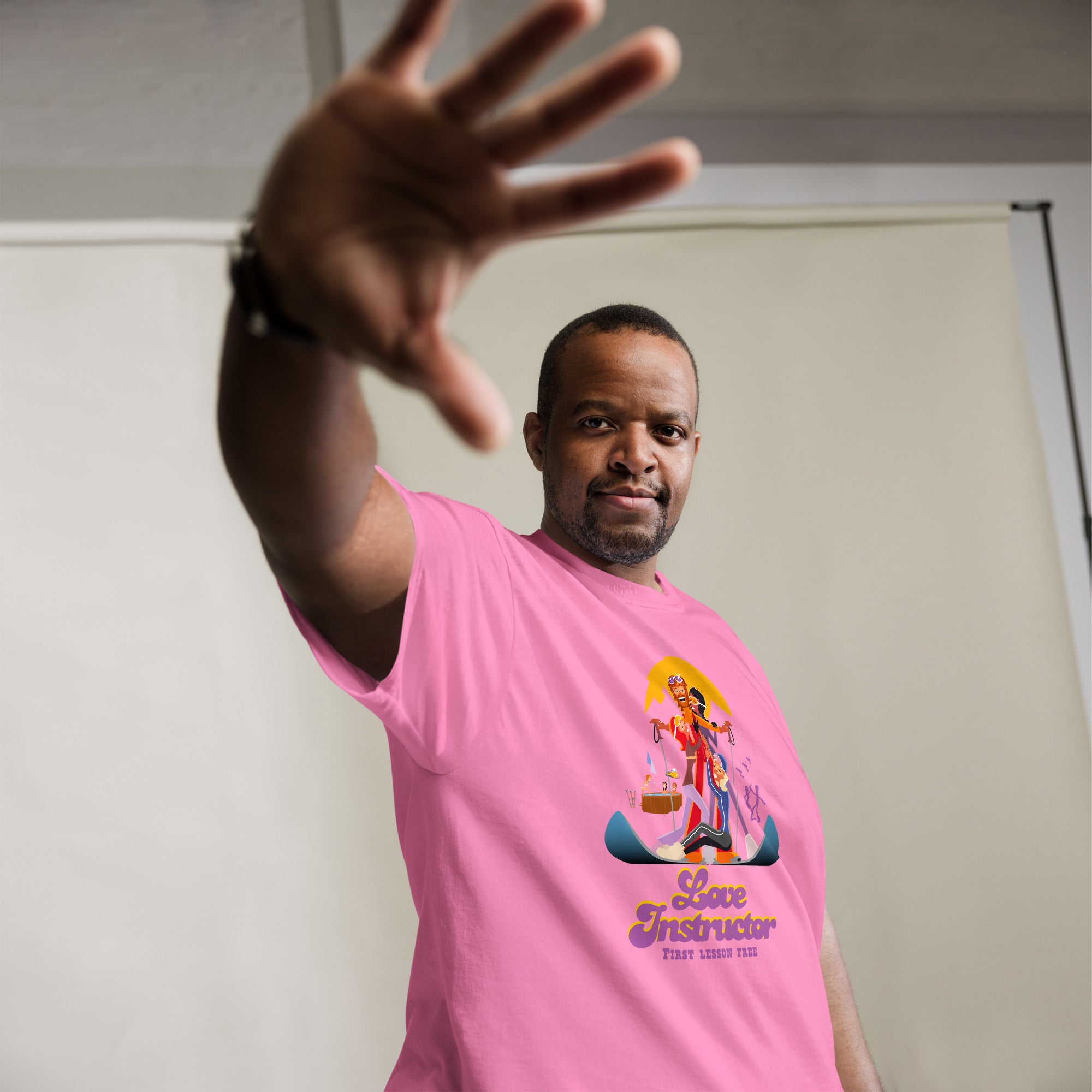 T-shirt classique homme Love Instructor First Lesson free sur couleurs vives