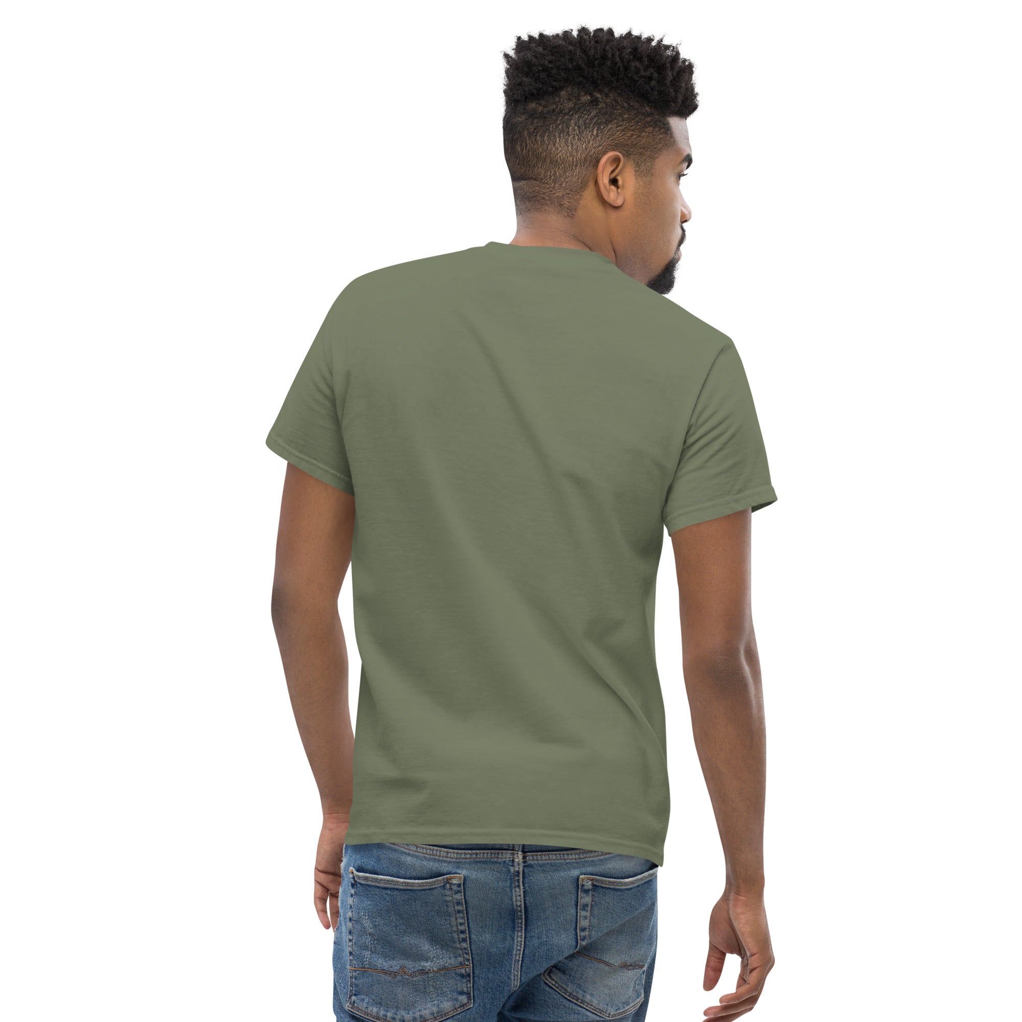 T-shirt classique homme Tiki Kombi sur fond sombre