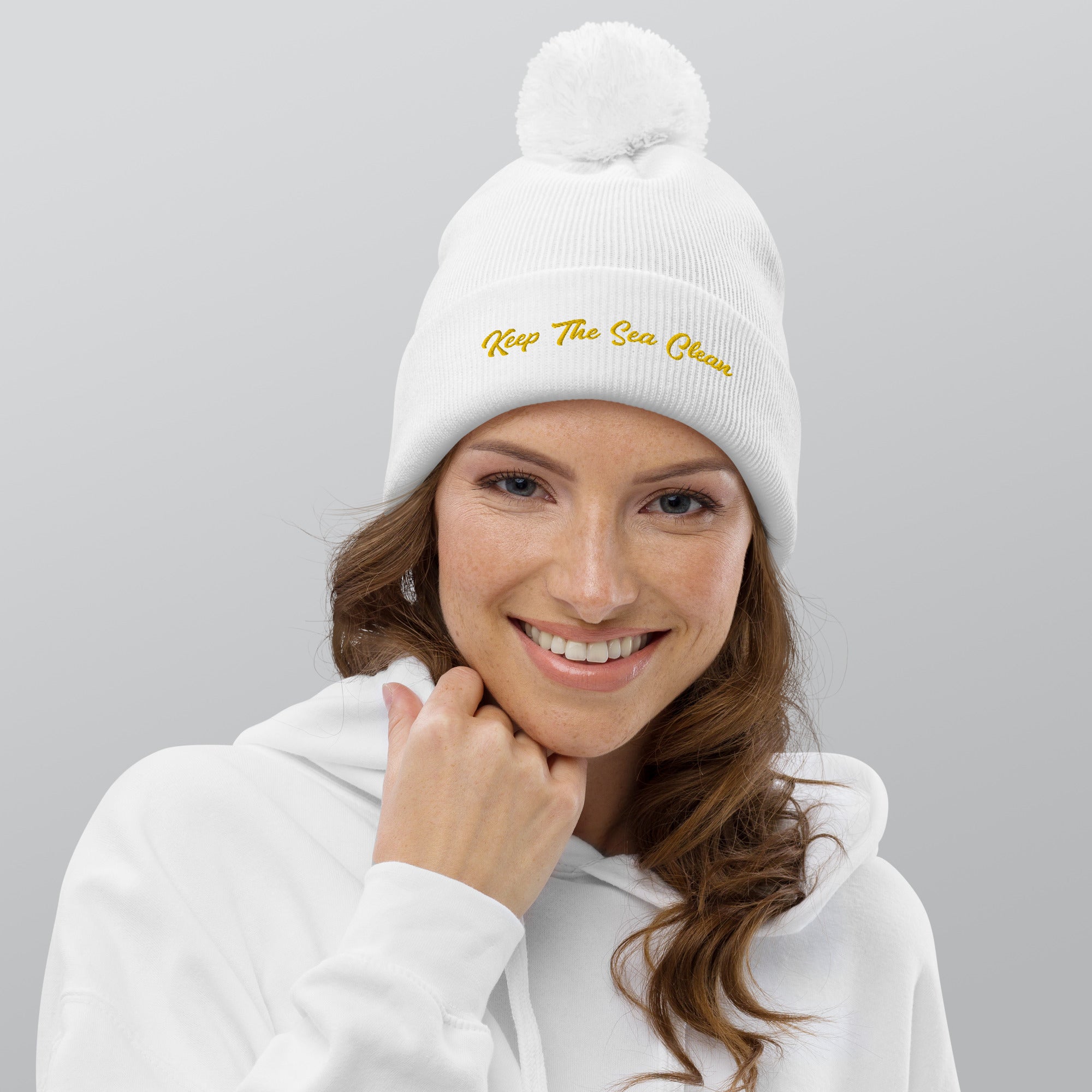 Pom pom beanie Keep The Sea Clean Gold