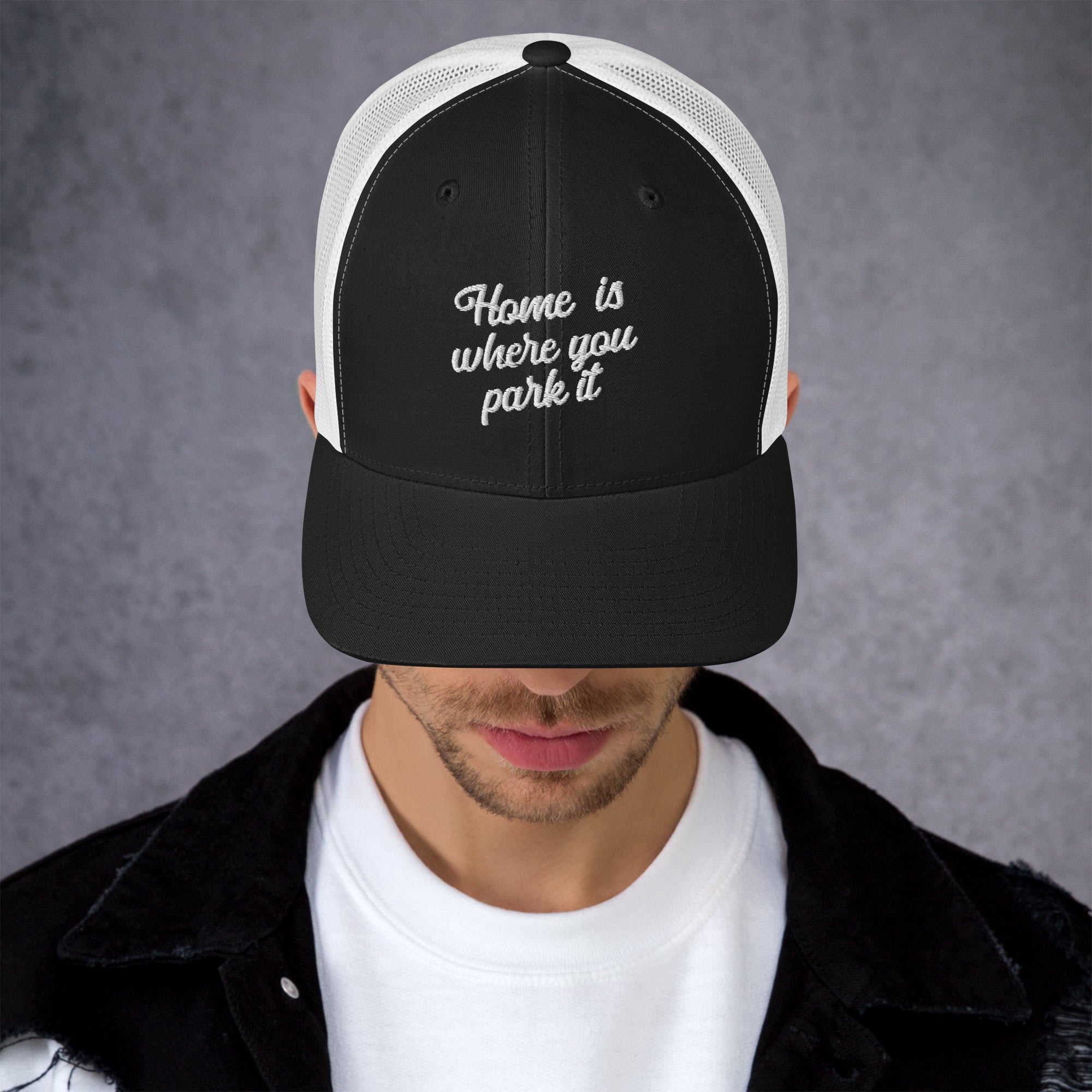 Casquette trucker rétro bicolore Home is where you park it white