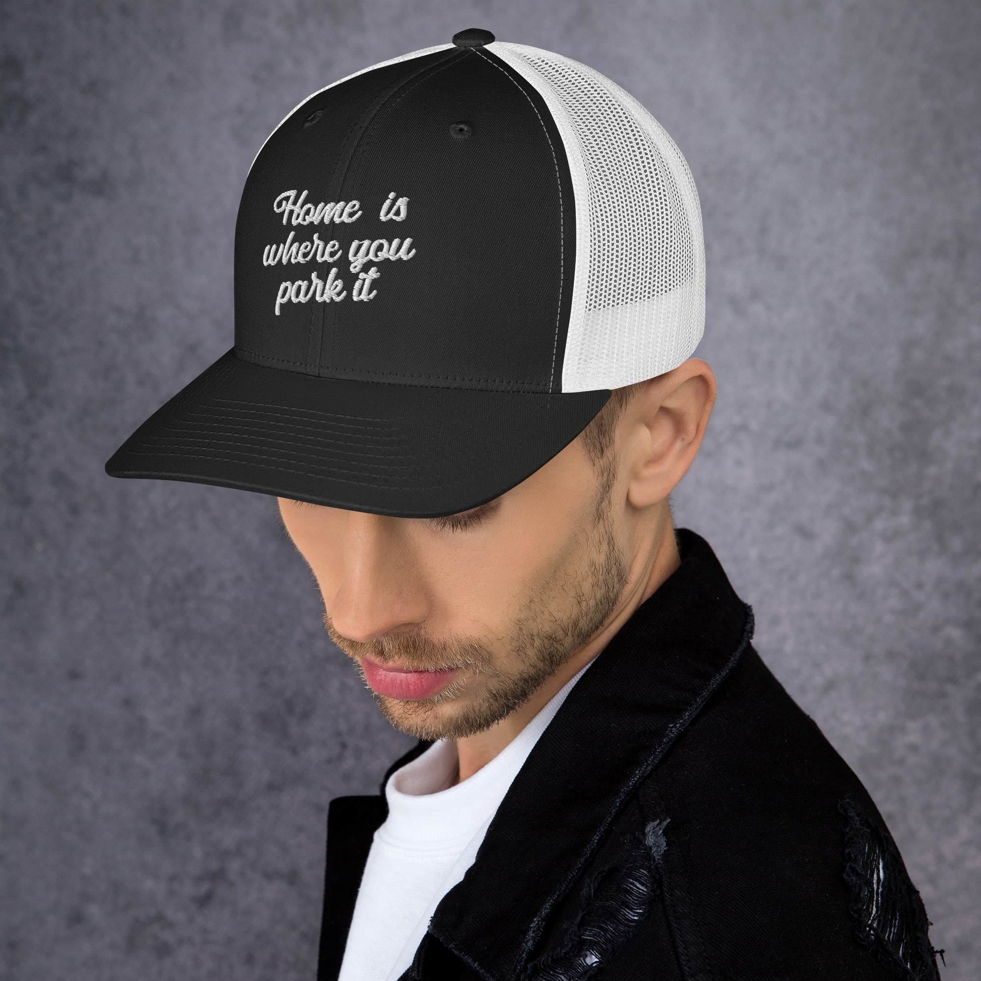 Casquette trucker rétro bicolore Home is where you park it white