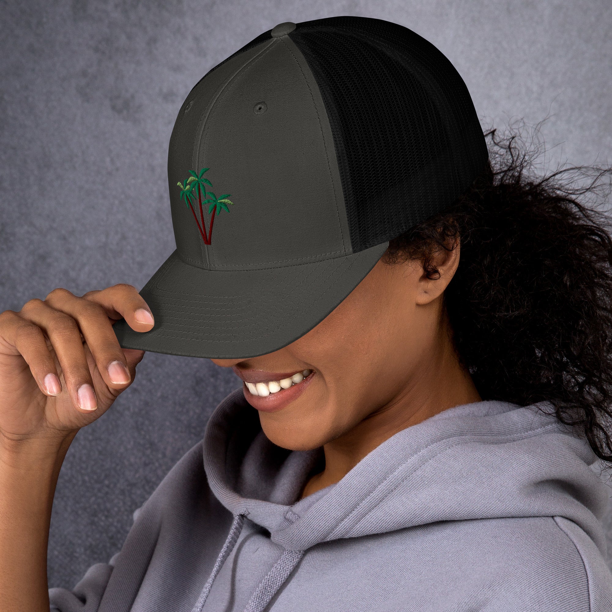 Two-Tone Retro Trucker Cap Three Palm Trees