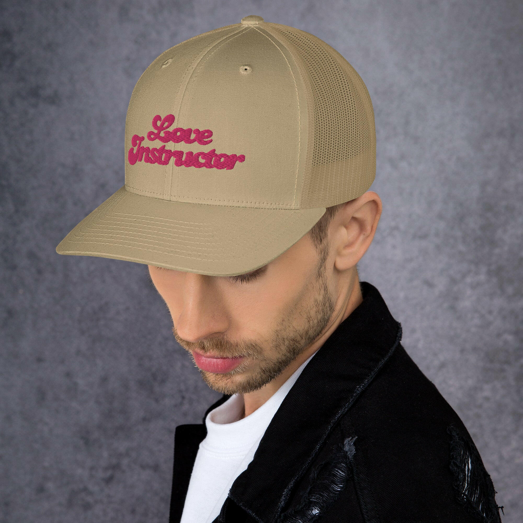 Casquette trucker rétro Love instructor