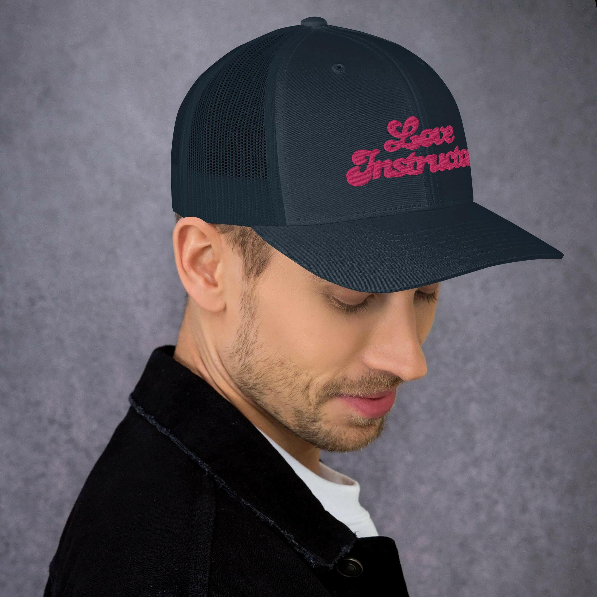 Casquette trucker rétro Love instructor