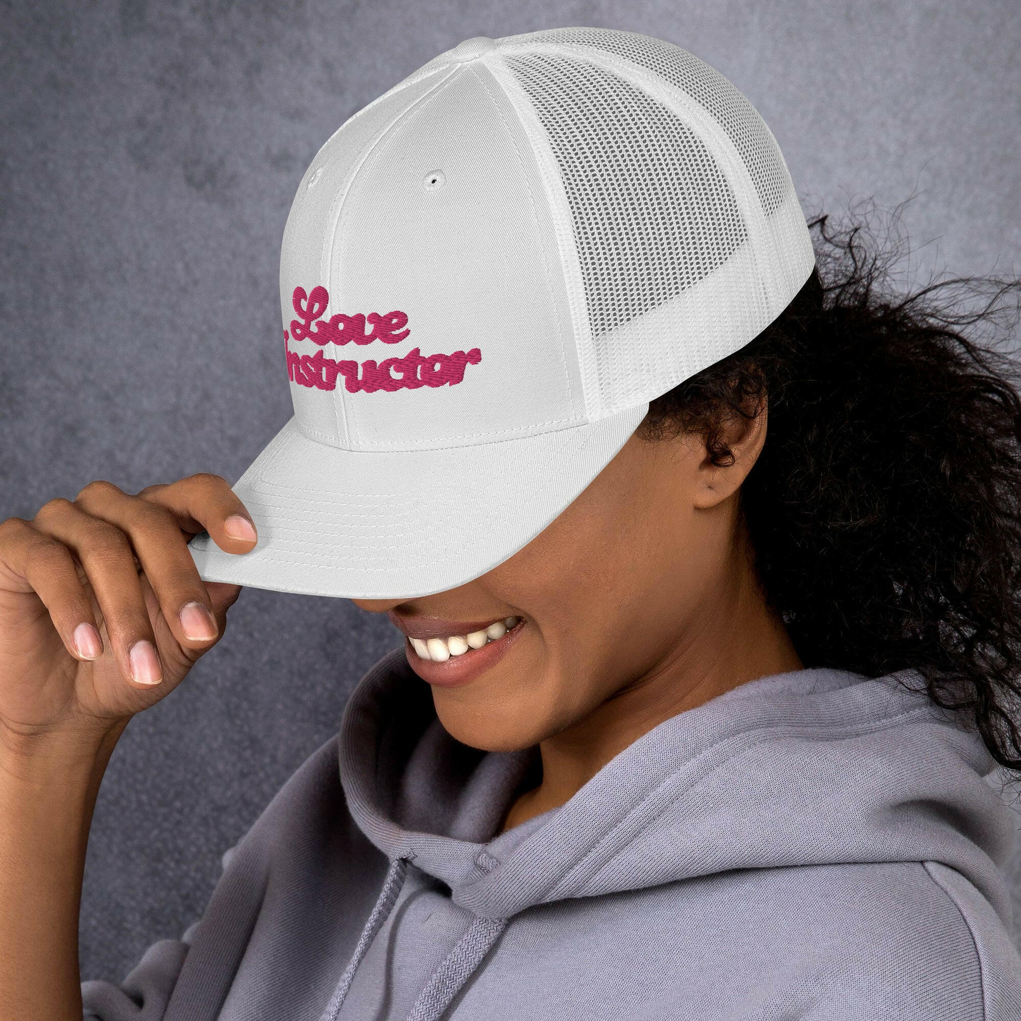 Casquette trucker rétro Love instructor