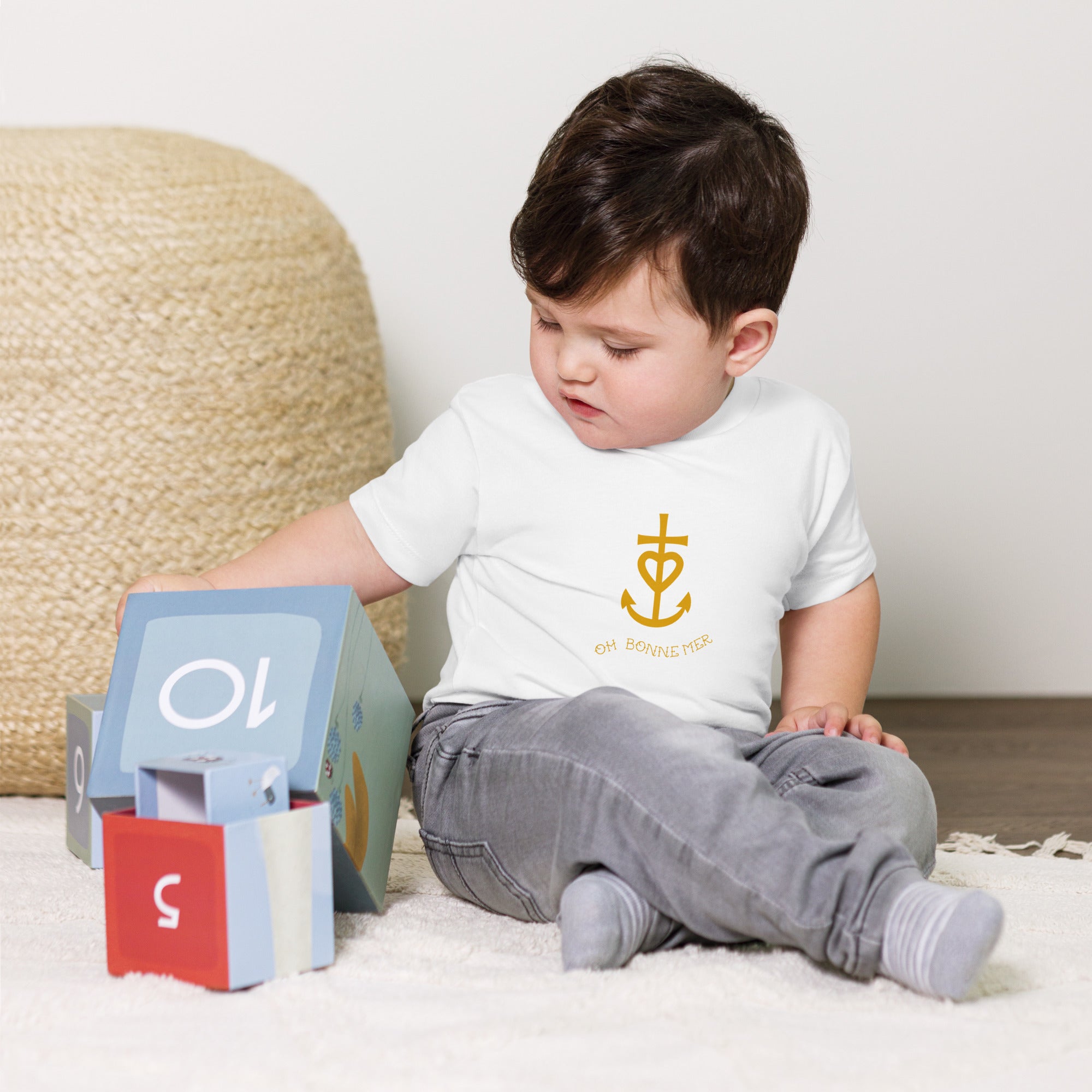 T-shirt pour enfant en bas âge Croix de Camargue dorée