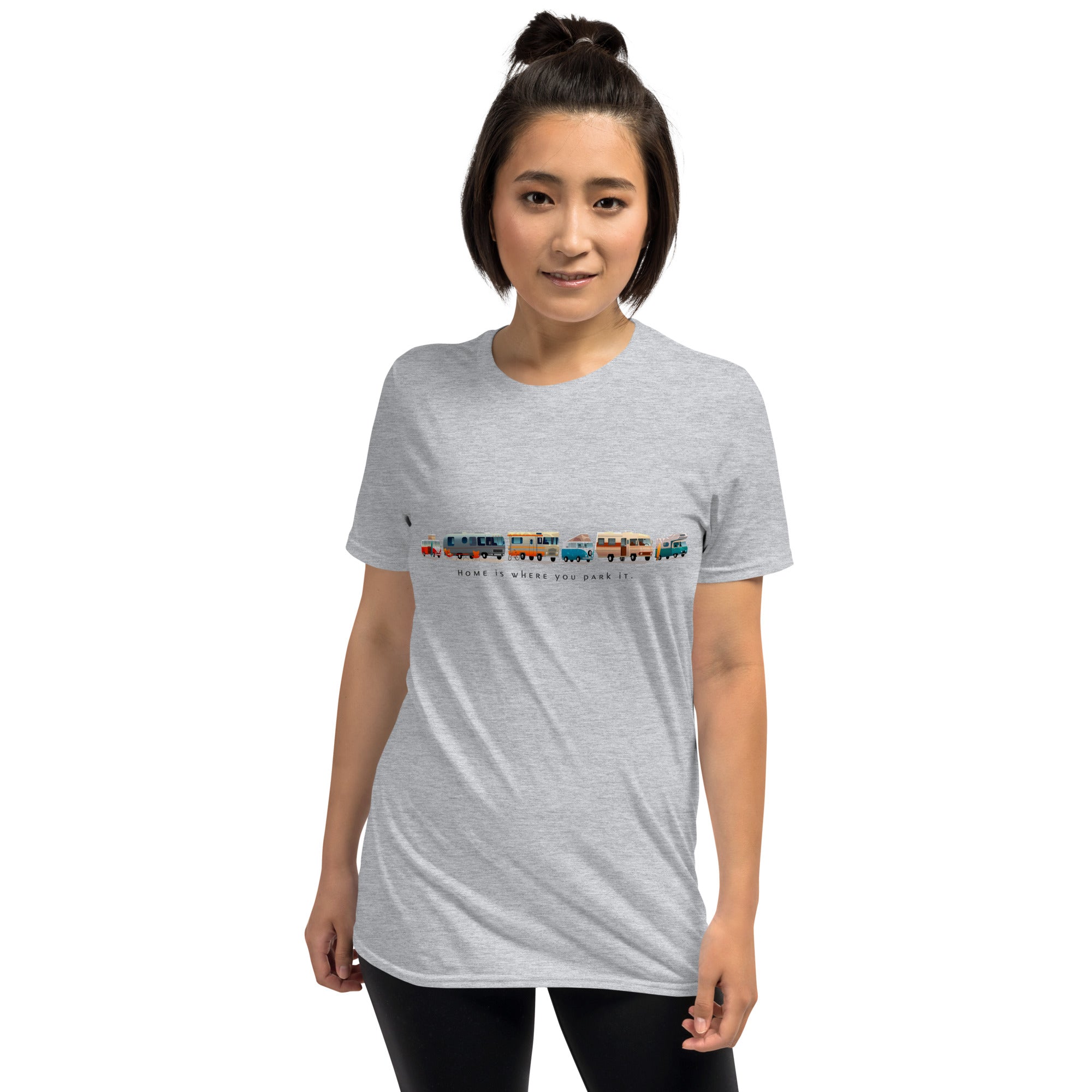 T-shirt softstyle en coton Vintage Campers: Home is where you park it sur couleurs claires