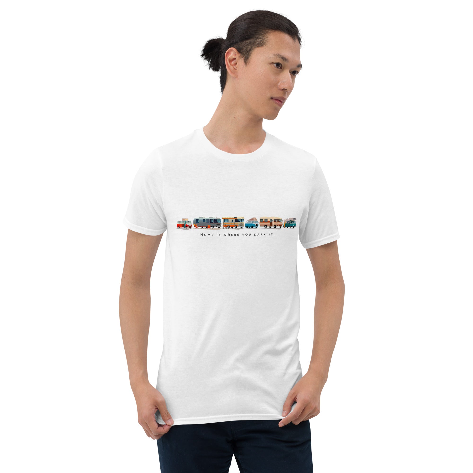 T-shirt softstyle en coton Vintage Campers: Home is where you park it sur couleurs claires