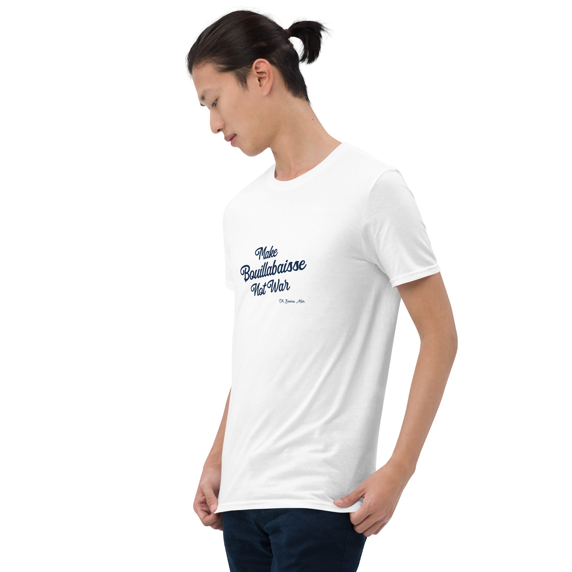 T-shirt softstyle en coton Make Bouillabaisse Not War Text Only Navy