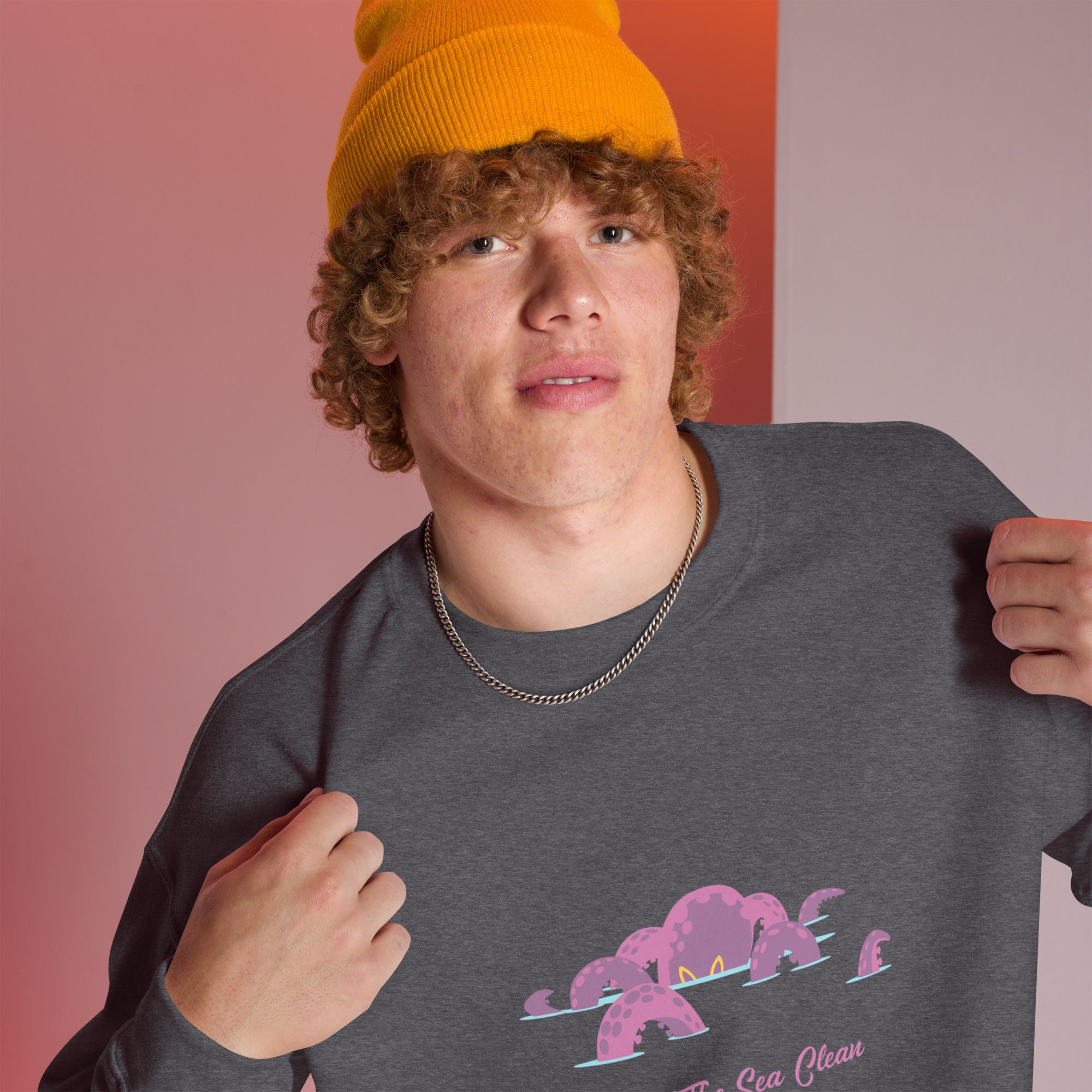 Sweat Unisexe à Col Rond Octopus Purple sur couleurs foncées