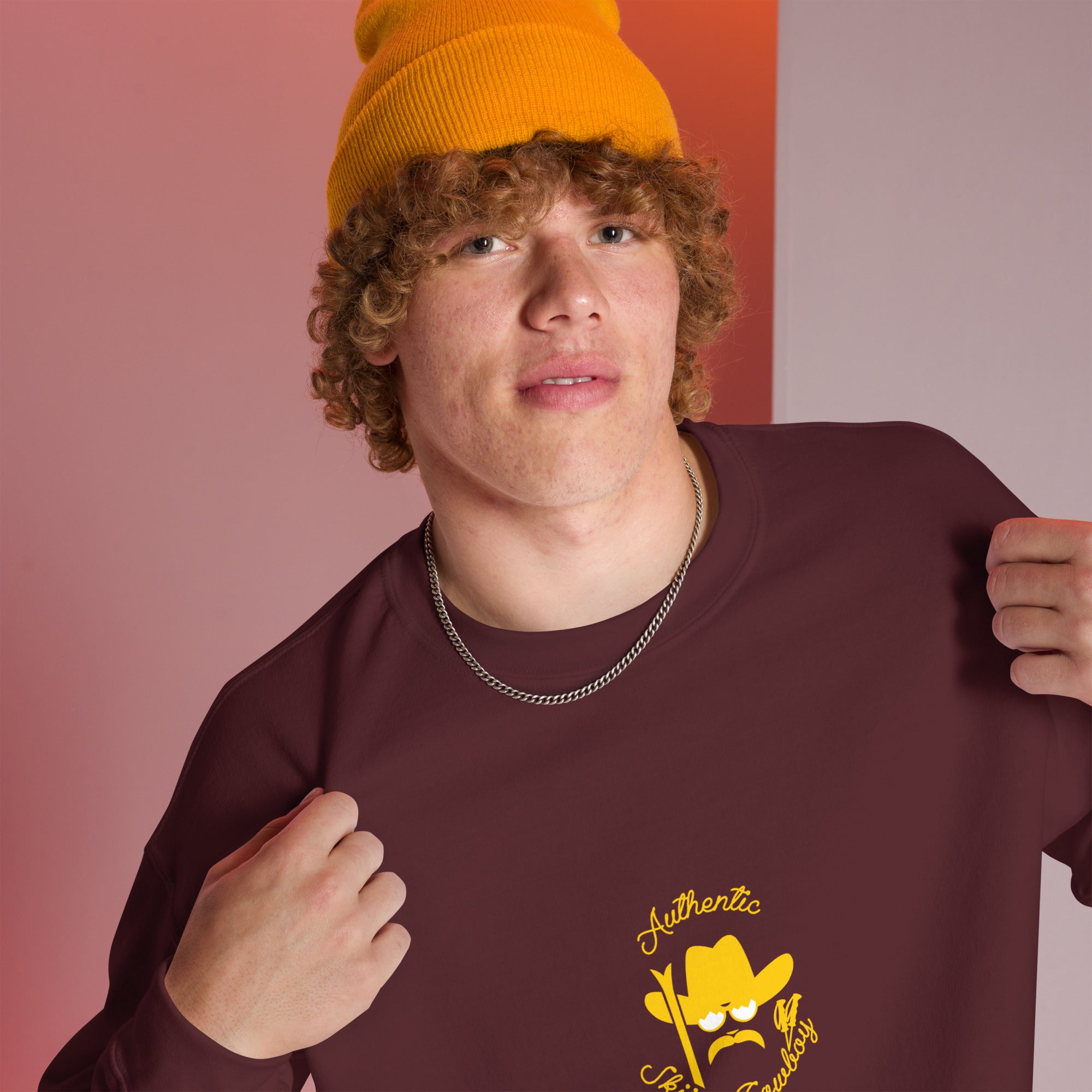 Sweat Unisexe à Col Rond Authentic Skiing Cowboy Gold