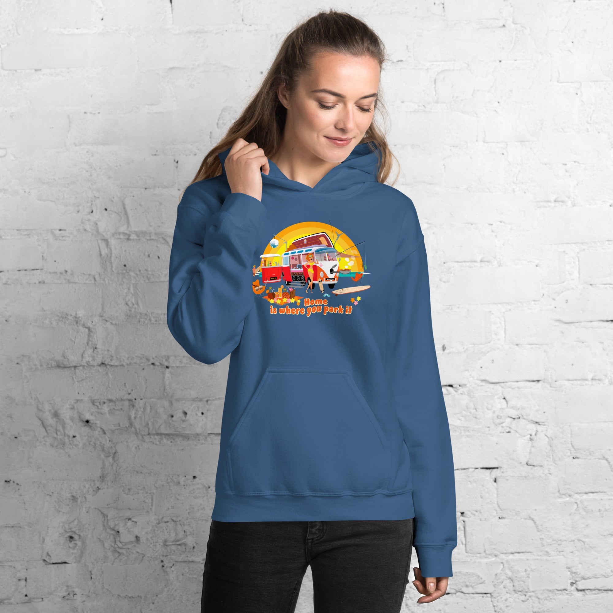 Unisex Hoodie Ultra Combi: Home is where you park it on dark colors