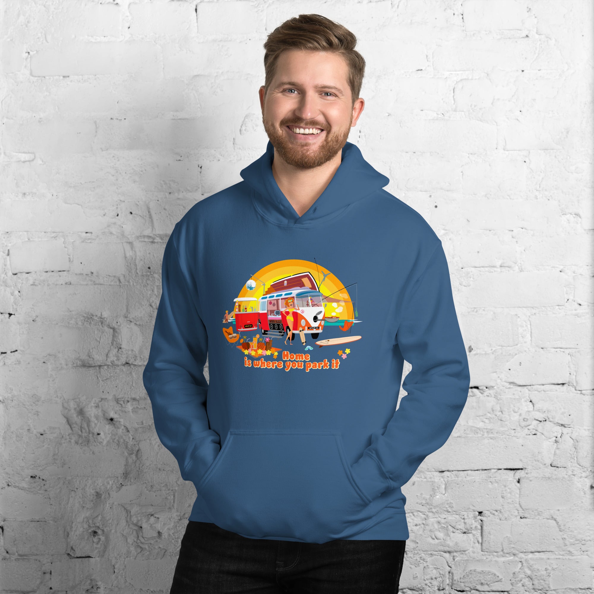 Unisex Hoodie Ultra Combi: Home is where you park it on dark colors