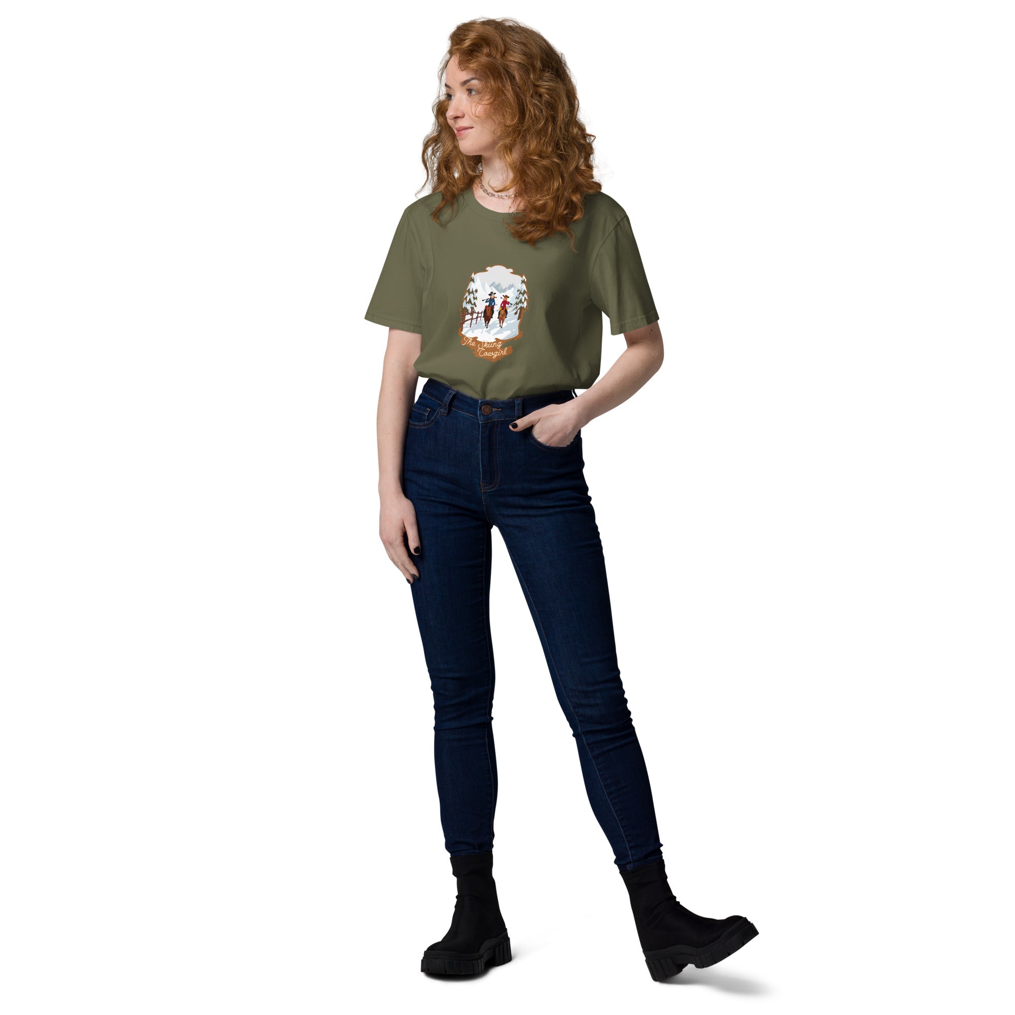 T-shirt unisexe en coton biologique The Skiing Cowgirl sur couleurs foncées