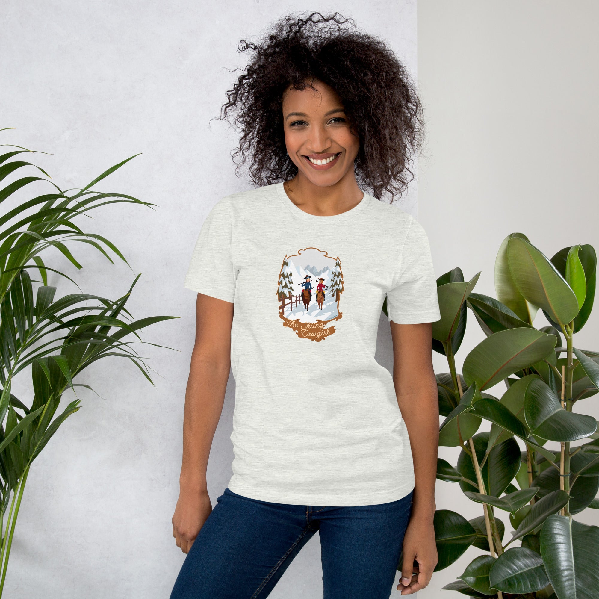 T-shirt en coton unisexe The Skiing Cowgirl sur fond clair