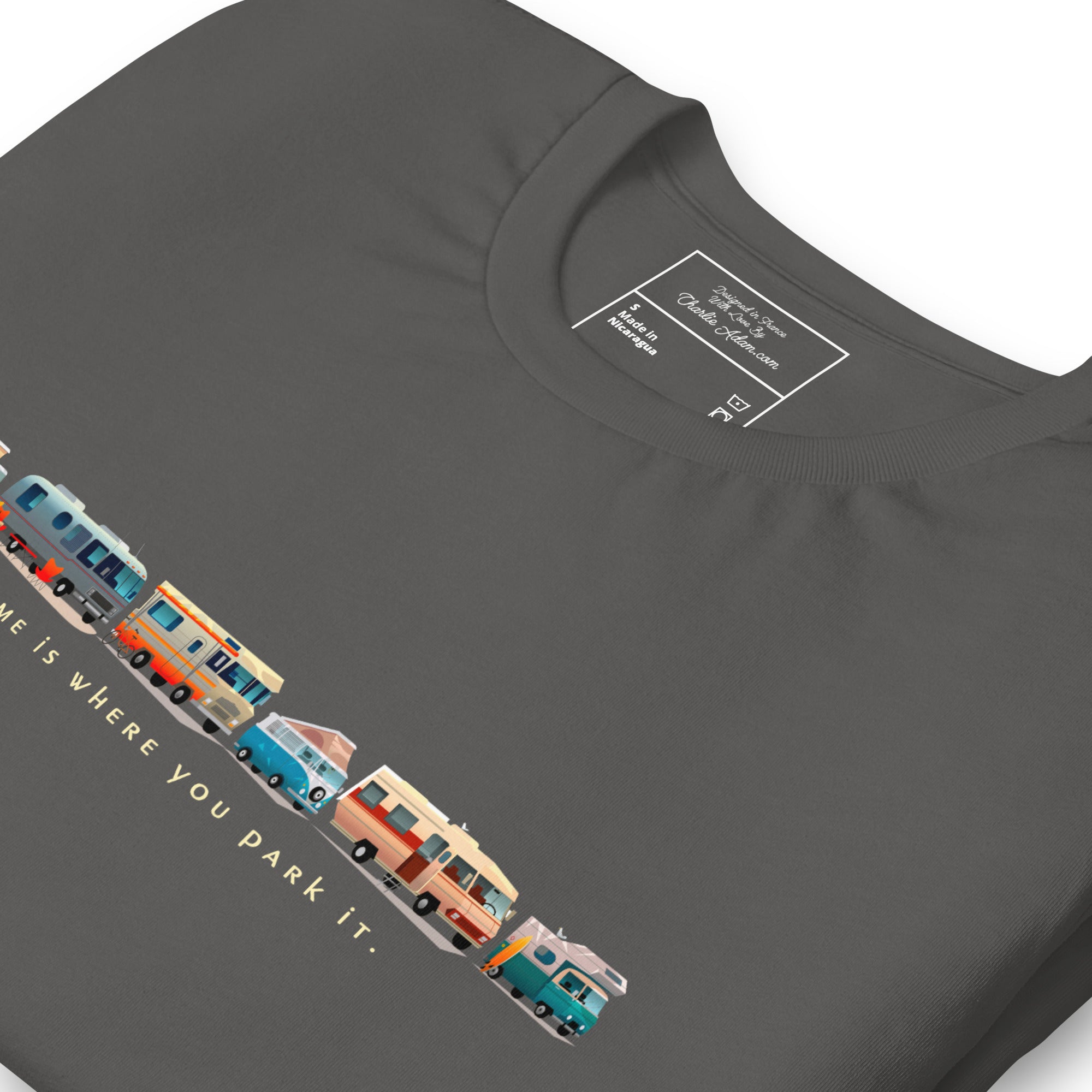 T-shirt en coton unisexe Vintage Campers: Home is where you park it sur couleurs foncées