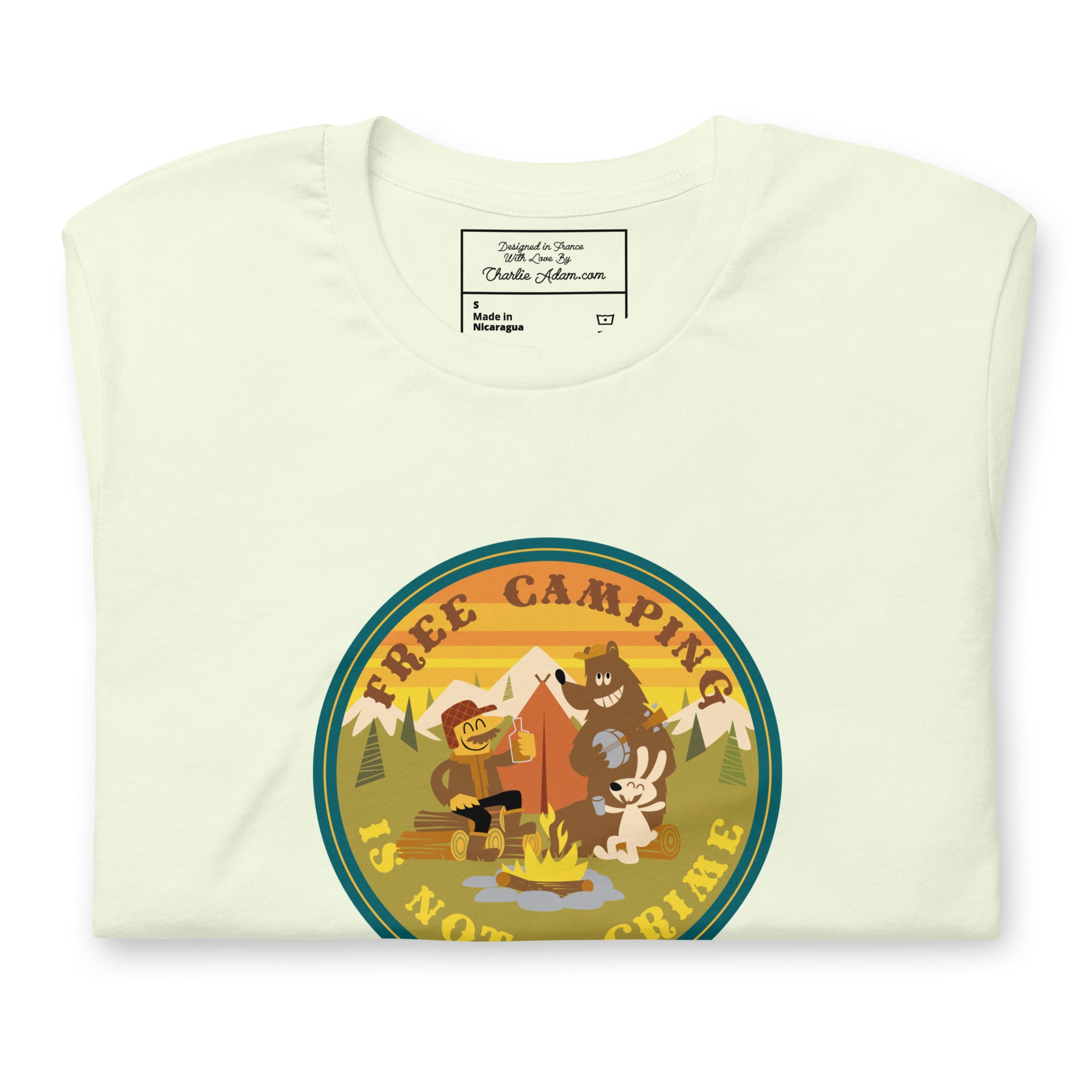 T-shirt en coton unisexe Free Camping is not a crime sur couleurs claires