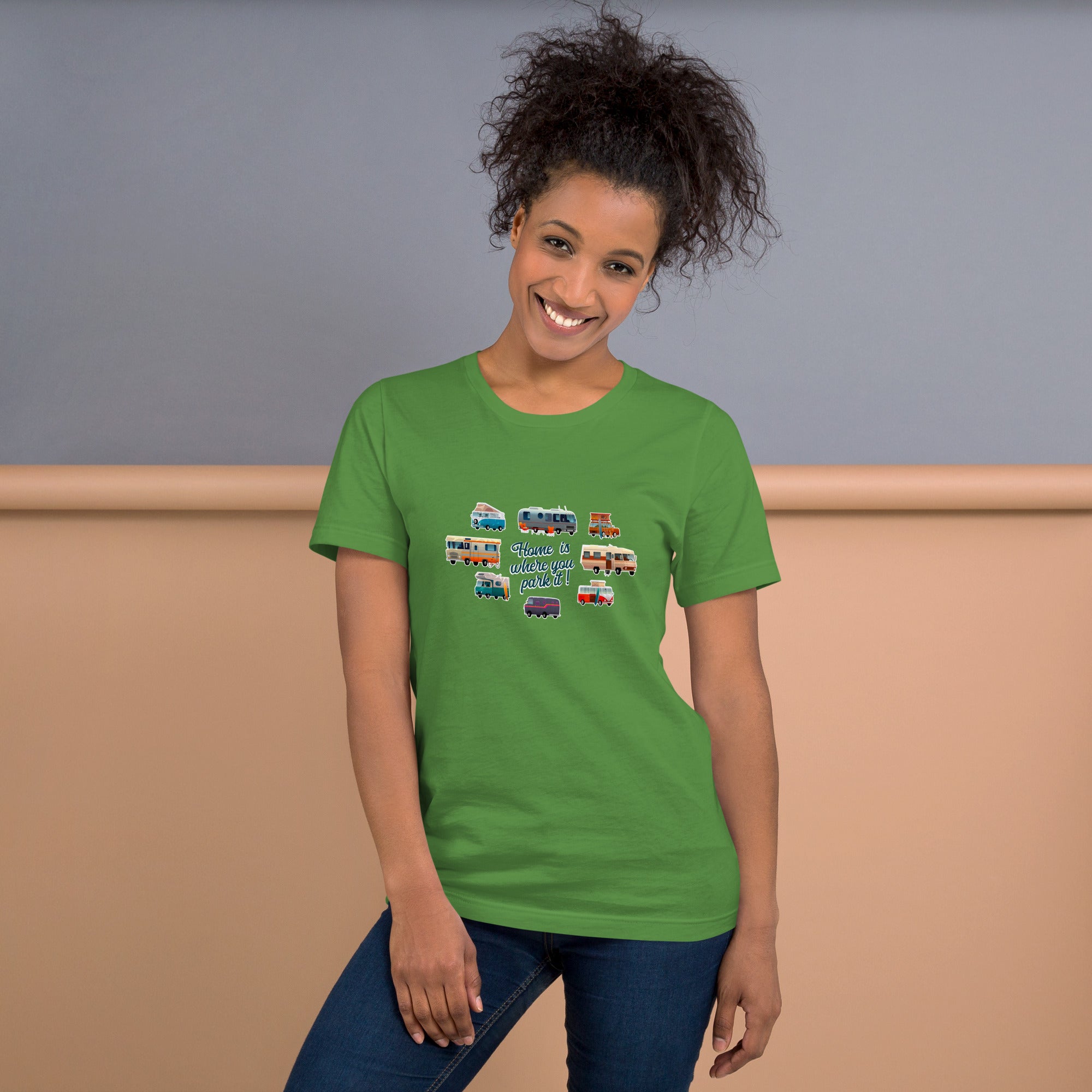 T-shirt en coton unisexe Square Vintage Campers sur verts