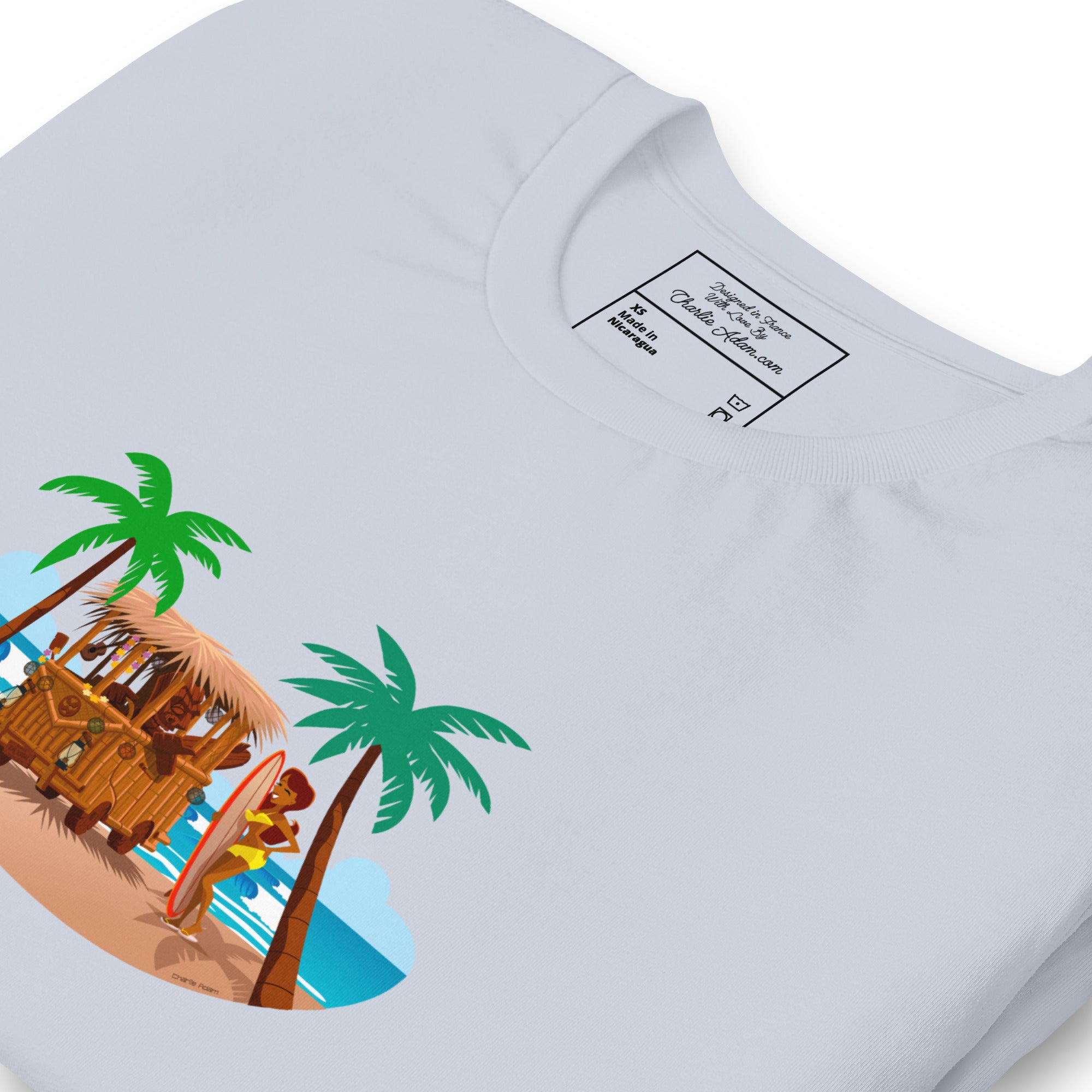 T-shirt en coton unisexe Tiki Kombi sur fond clair