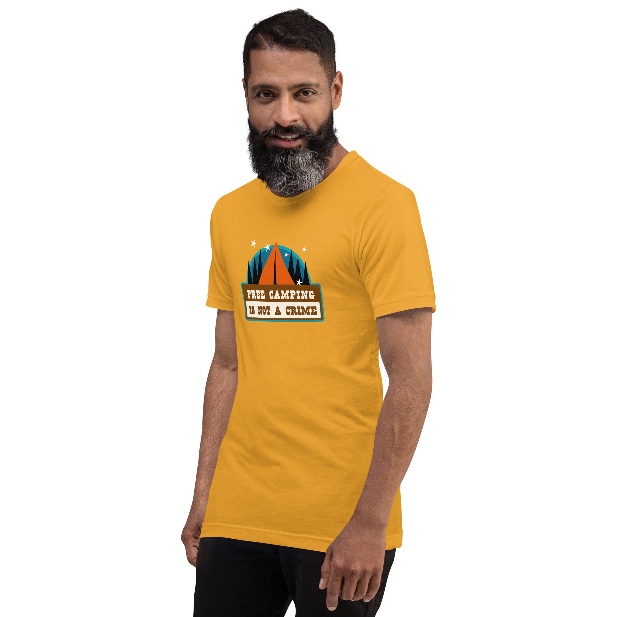 T-shirt en coton unisexe Free camping is not a crime sur couleurs claires