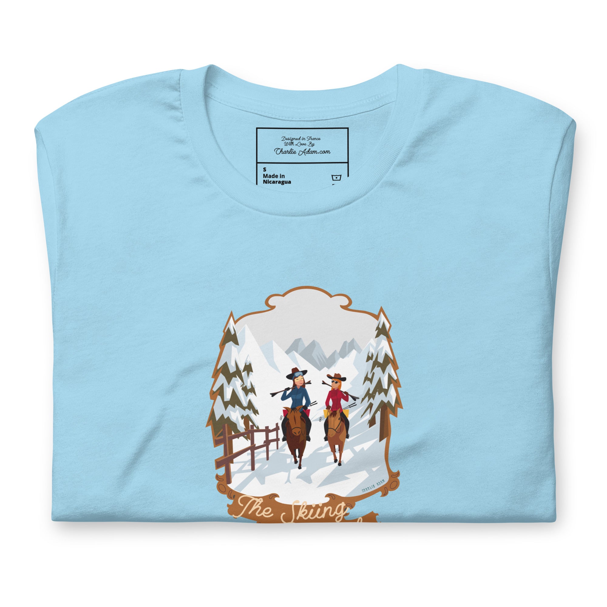 T-shirt en coton unisexe The Skiing Cowgirl sur fond clair