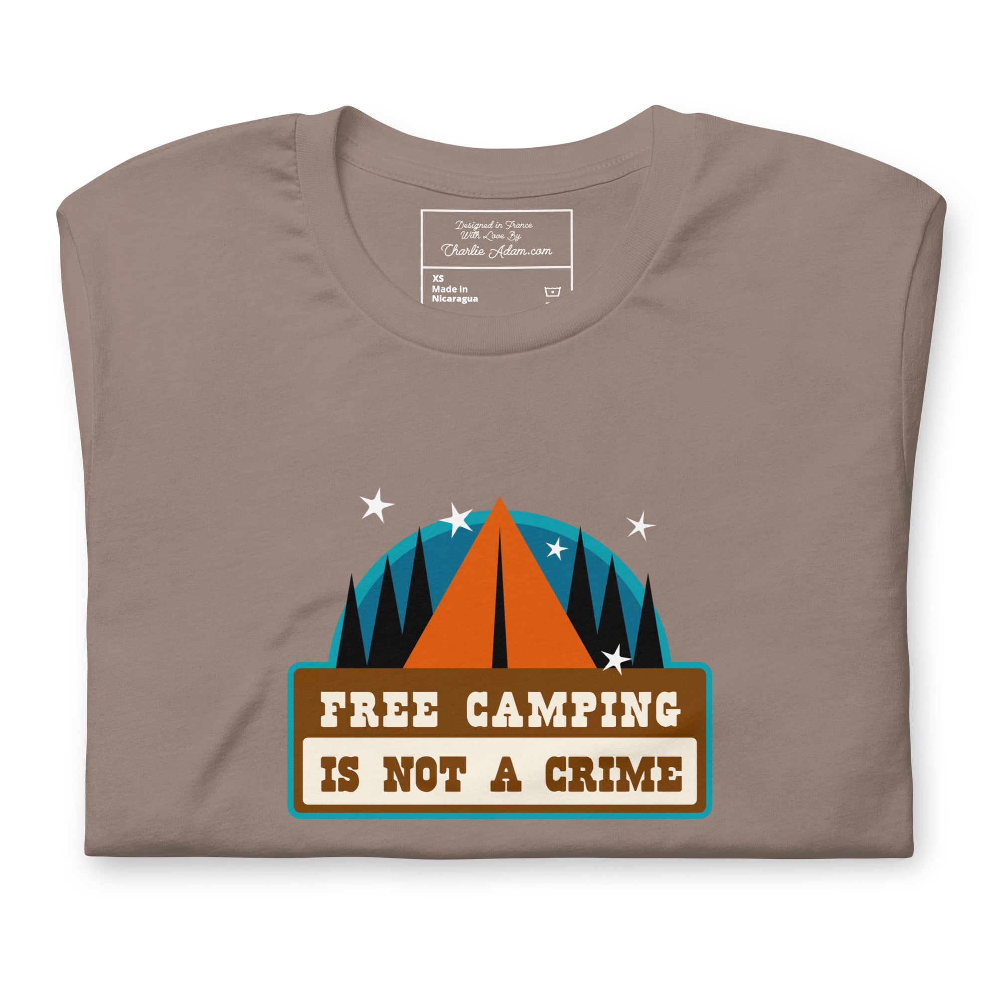 T-shirt en coton unisexe Free camping is not a crime sur couleurs foncées