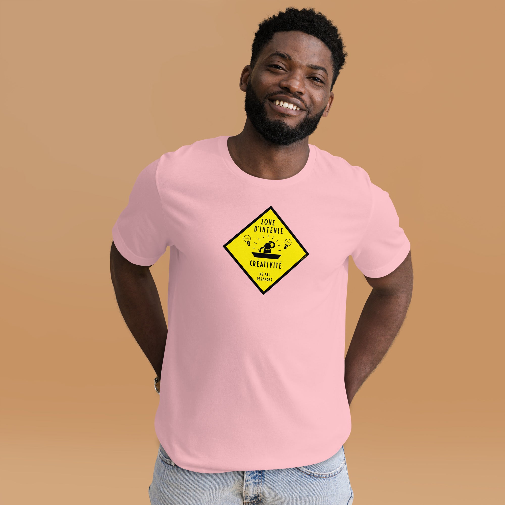 T-shirt en coton unisexe Zone d'intense créativité, Ne pas déranger sur couleurs claires