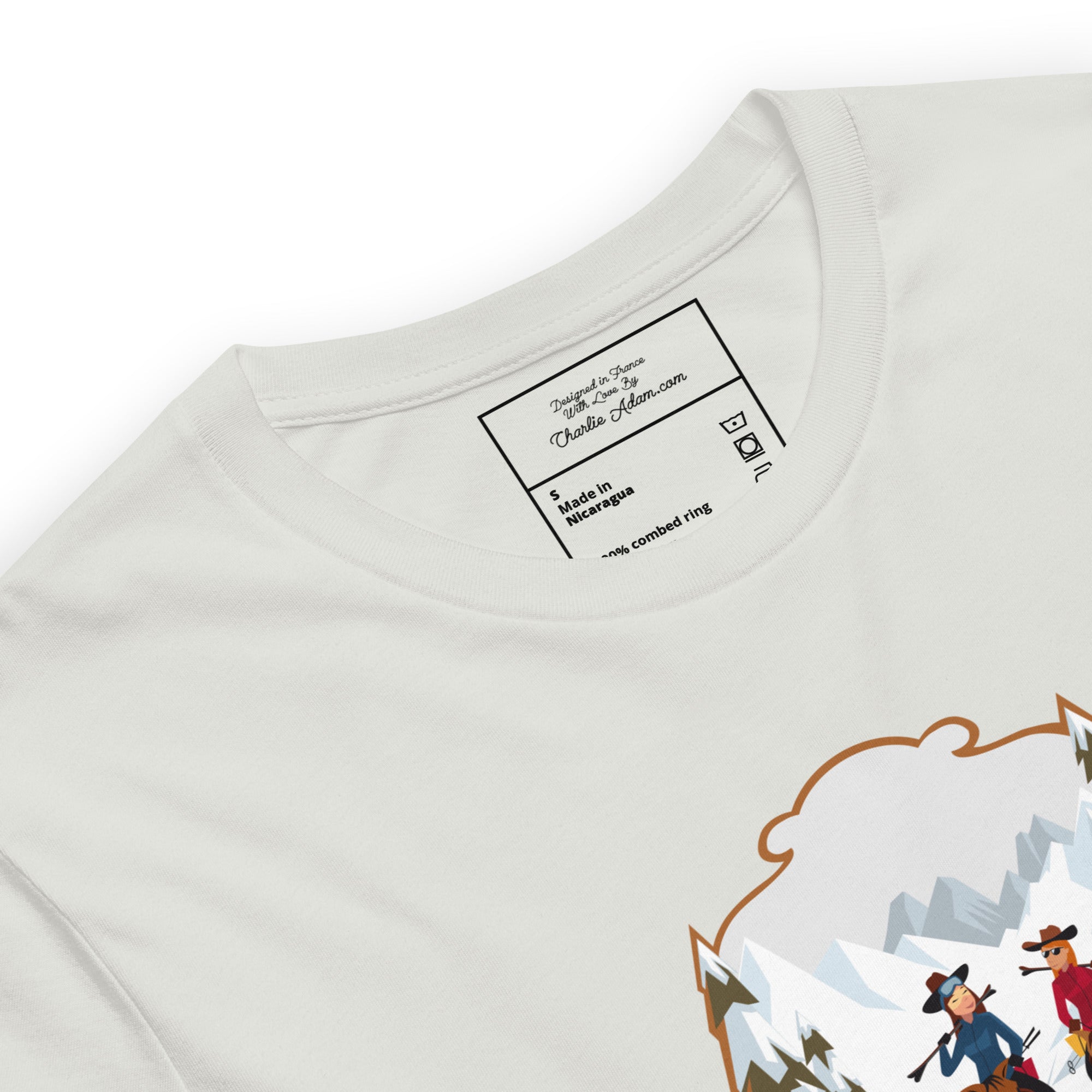 T-shirt en coton unisexe The Skiing Cowgirl sur fond clair