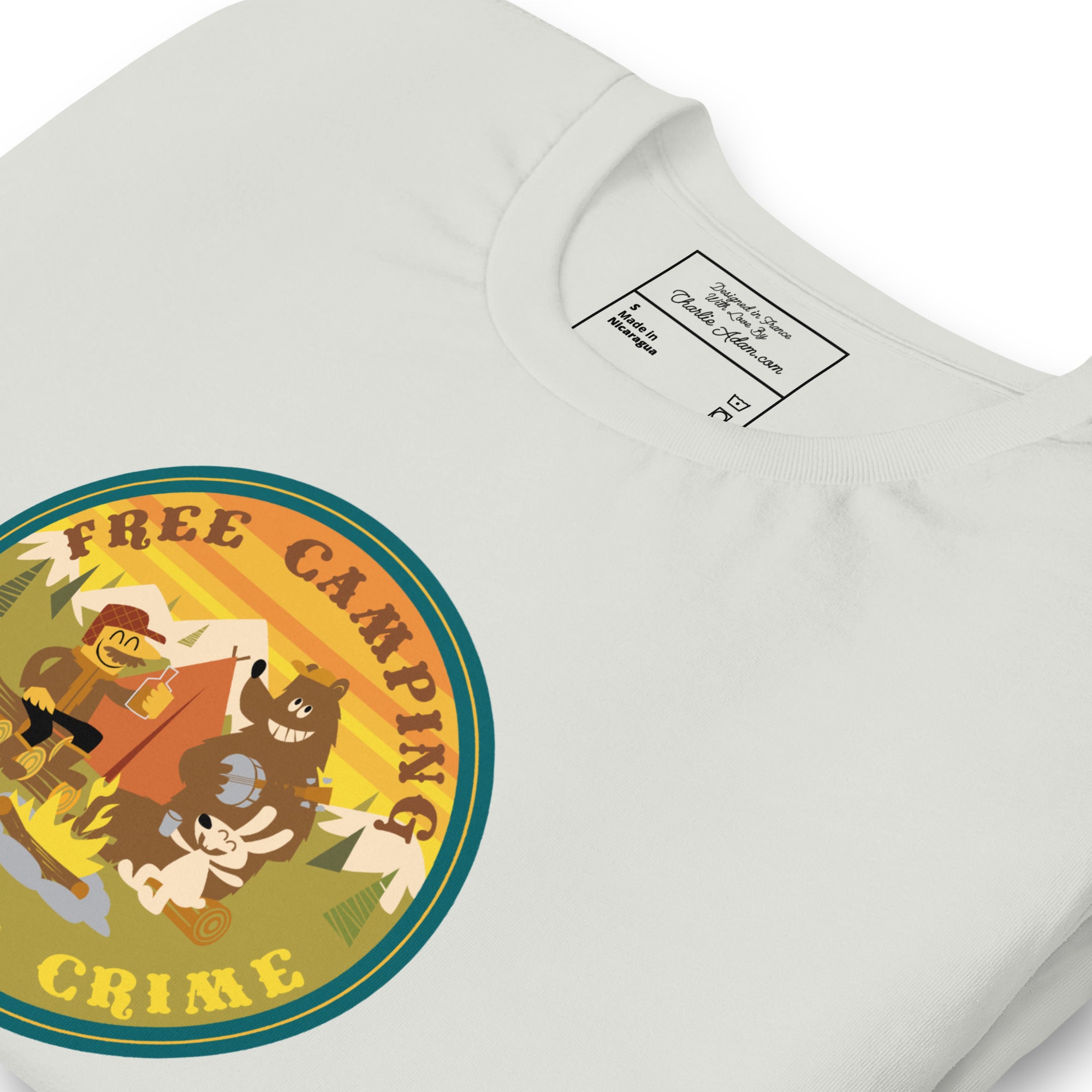 T-shirt en coton unisexe Free Camping is not a crime sur couleurs claires