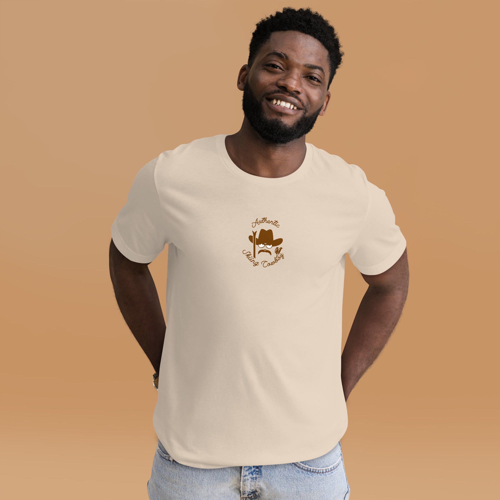 T-shirt en coton unisexe Authentic Skiing Cowboy sur couleurs claires