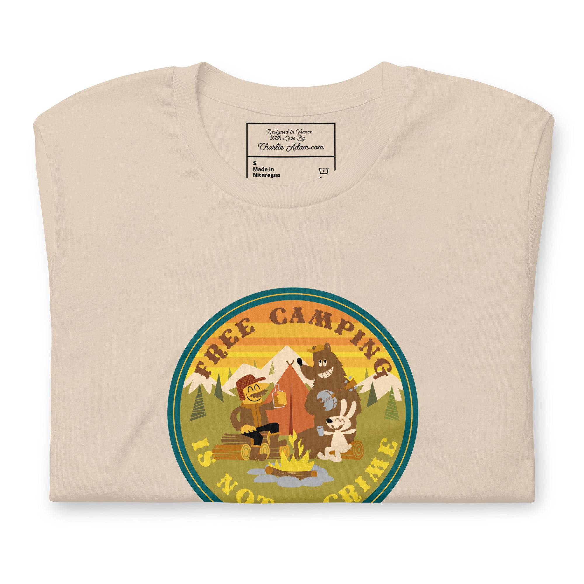 T-shirt en coton unisexe Free Camping is not a crime sur couleurs claires