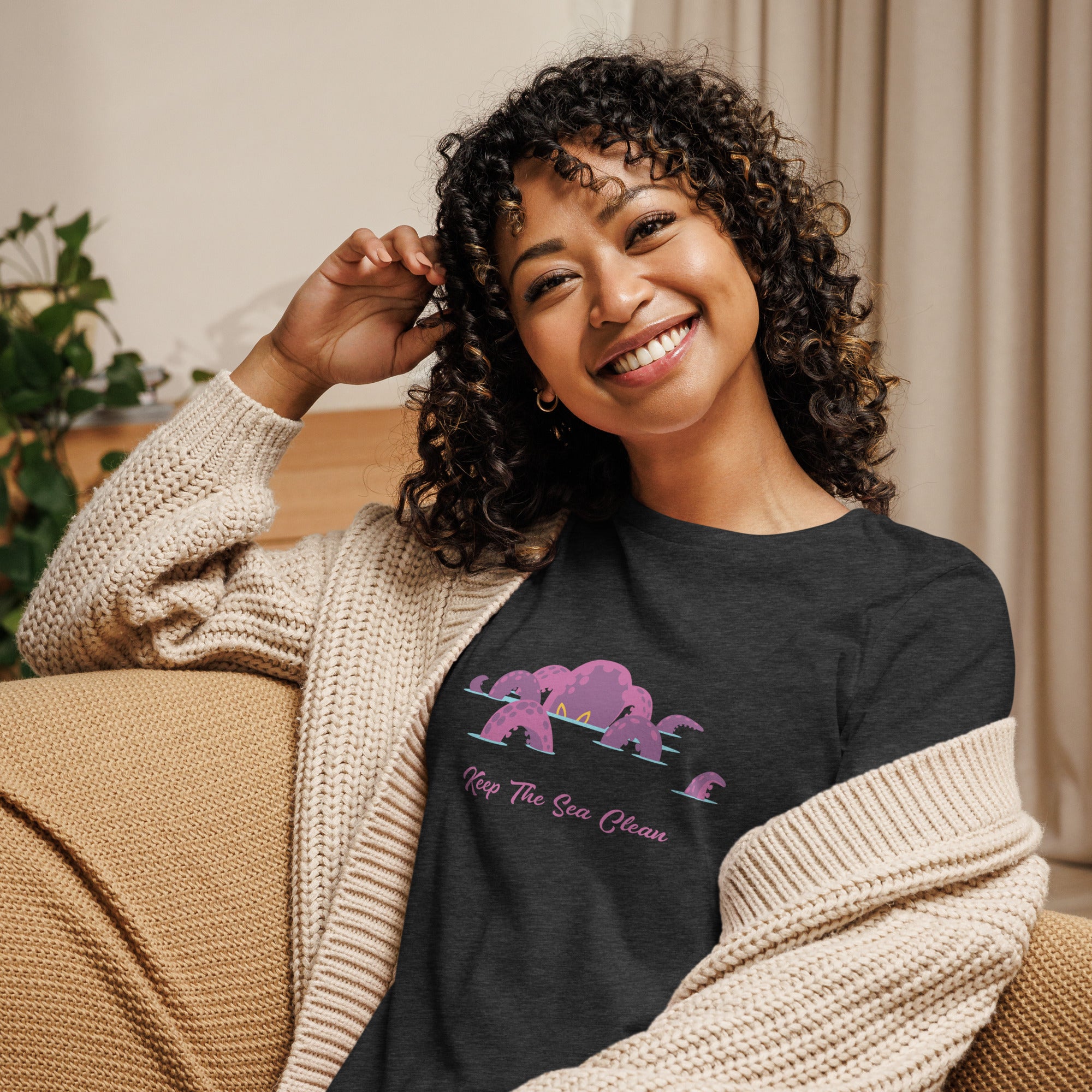 Women's Relaxed T-Shirt Octopus Purple