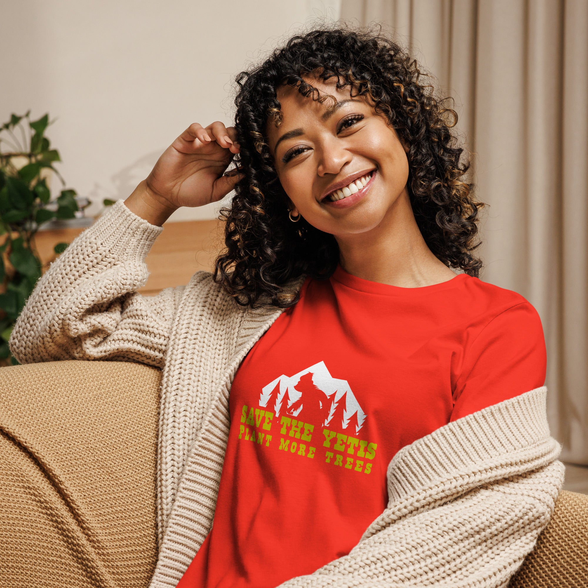 T-shirt décontracté pour femme Save the Yetis Plant more Trees sur couleurs vives